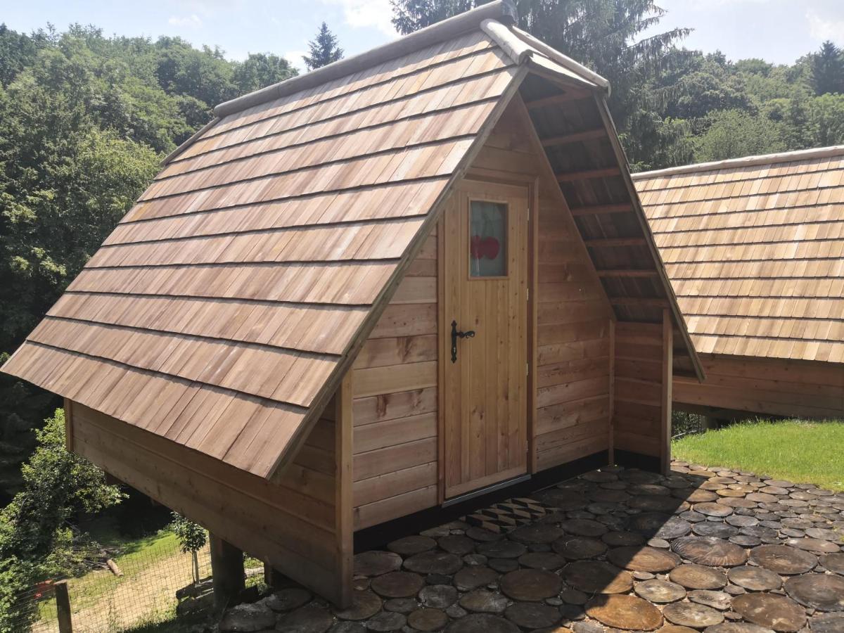 Glamping Naselje Zeleni Turizem Hotel Makole Exterior photo