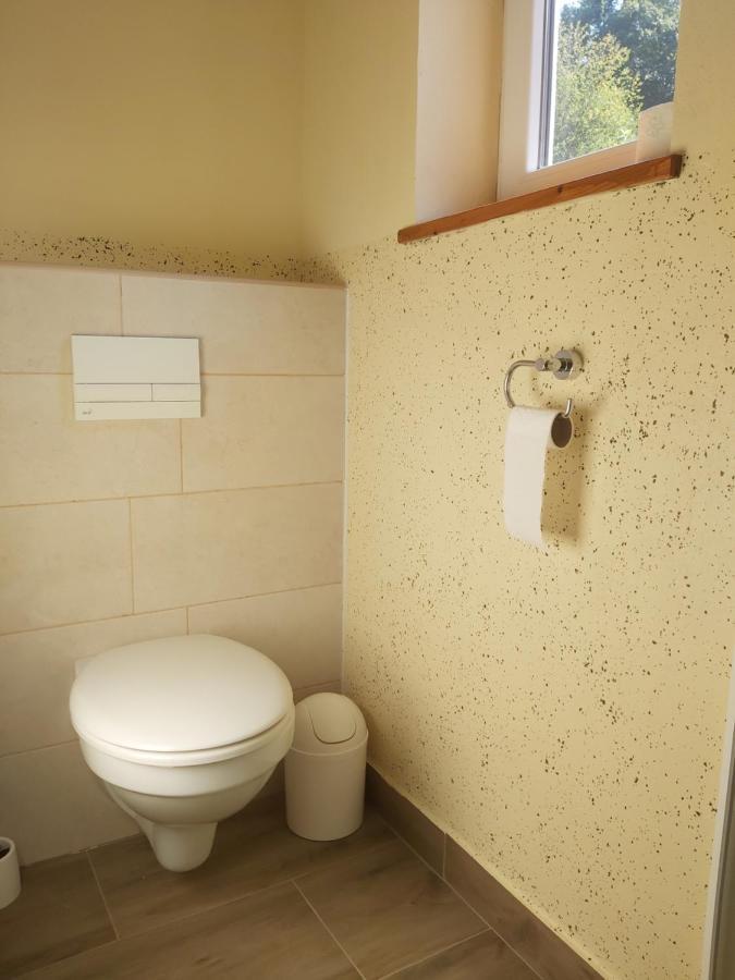 Glamping Naselje Zeleni Turizem Hotel Makole Exterior photo