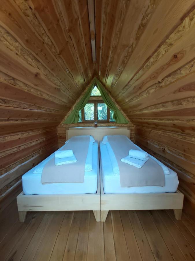 Glamping Naselje Zeleni Turizem Hotel Makole Exterior photo